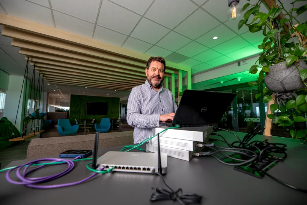 Netqloud.comT2024211 NETQLOUD V1